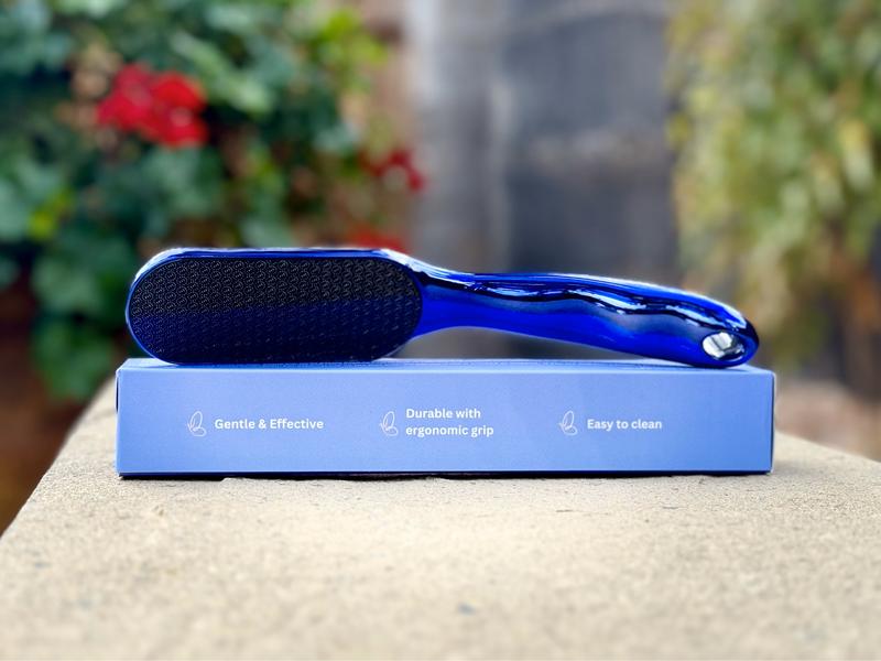 Foot File by Beyond The Cream x The Thai Lyfe. Exfoliates and softens callused and cracked feet. Say hello to baby soft feet! Manicure Nail foot file callus manicure pedicure hard skin