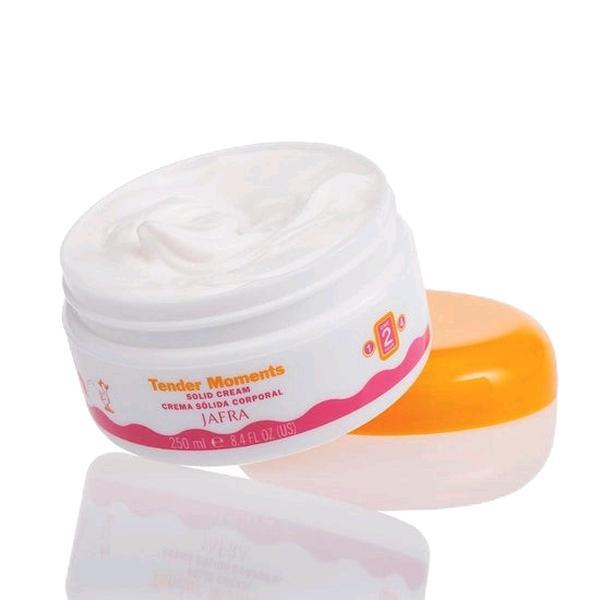 Jafra Tender Moments 1-2-4 Body Cream with Glycerin and Karitai Mantee, 250ml - Comfort, Cosmetic Body Care