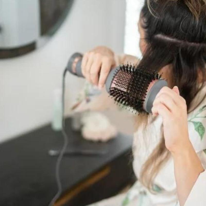 Volumizing Brush for Blowout Hair Styles