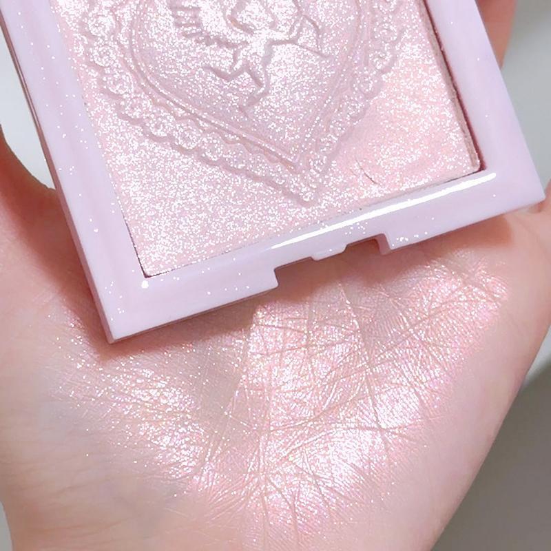 Heart Shaped Highlighter Palette, Shimmering Highlighter Powder, Long Lasting Pearly Makeup Palette, Facial Brightening Cosmetics