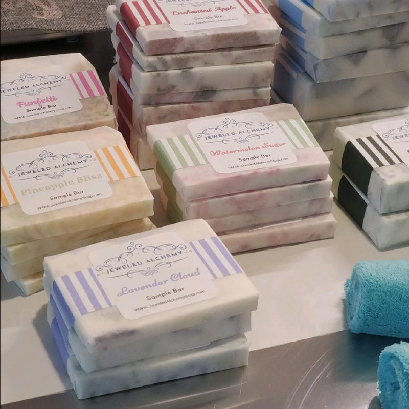 Artisan Soap Sample Set – 9 Luxurious Scents + 2 Free Gifts clean body