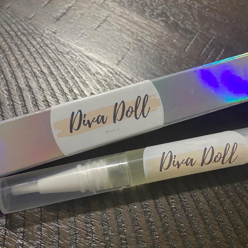 Beauty Secrets Nail Glue - Dip Proof, Clog Proof Applicator & Diva Doll Nailz Cuticle Oil Pen Combo.  Un Scented cuticle oil pen high quanlity viral press