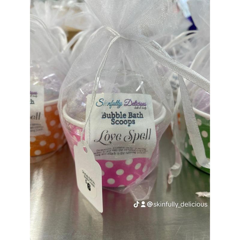 Skinfully Delicious Bubble Bath Scoops - Pack of 3 - Body Wash, Body Care Lavender Scented