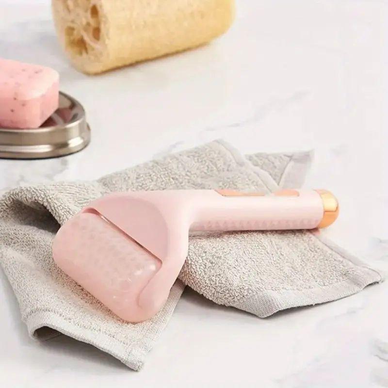 Ice Roller Face Massager, Face Massage Tool, Face Scrubber, Facial Skin Care Tool for Women & Men