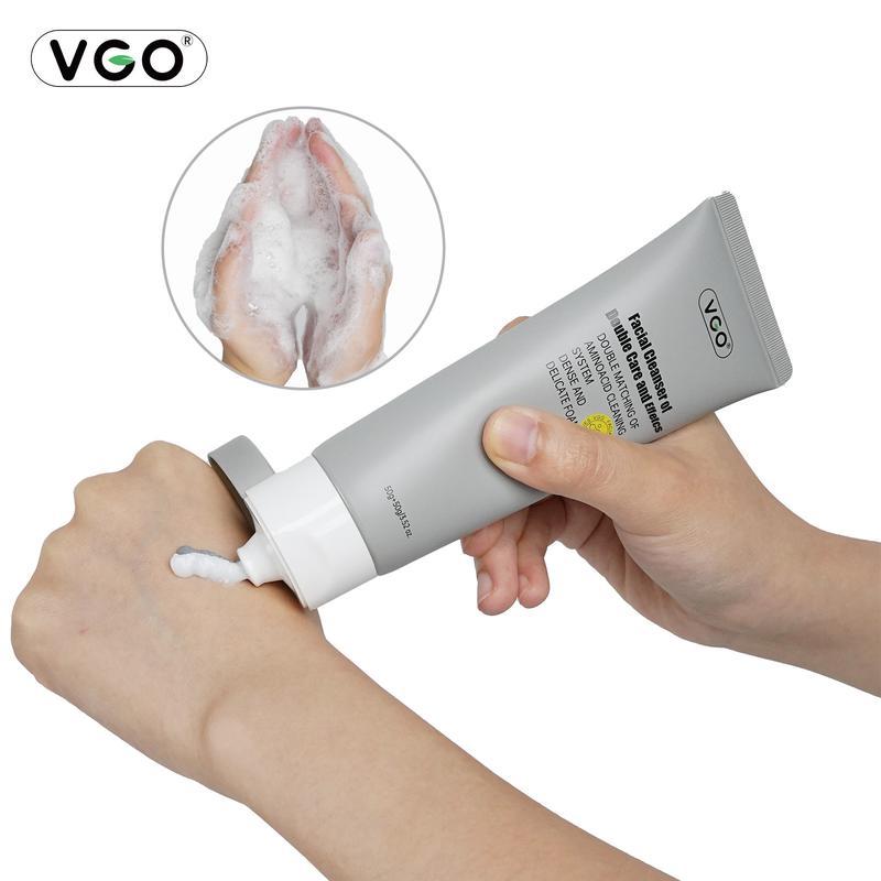 VGO-Vitamin C Serum, Moisturizer, and Facial Cleanser Set Cleansing Moisturizing Suitable for sensitive skin-Live Skincare Radiance Essence Face Cream Moisturizing and Repairing Set Skincare Moisturizer-Live Cleanser Facial Daily Moisture Serum vgo skin